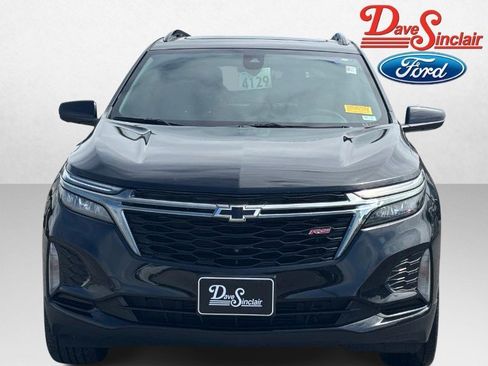 Used 2023 Chevrolet Equinox RS w/ RS Leather Package AWD/4WD image 2