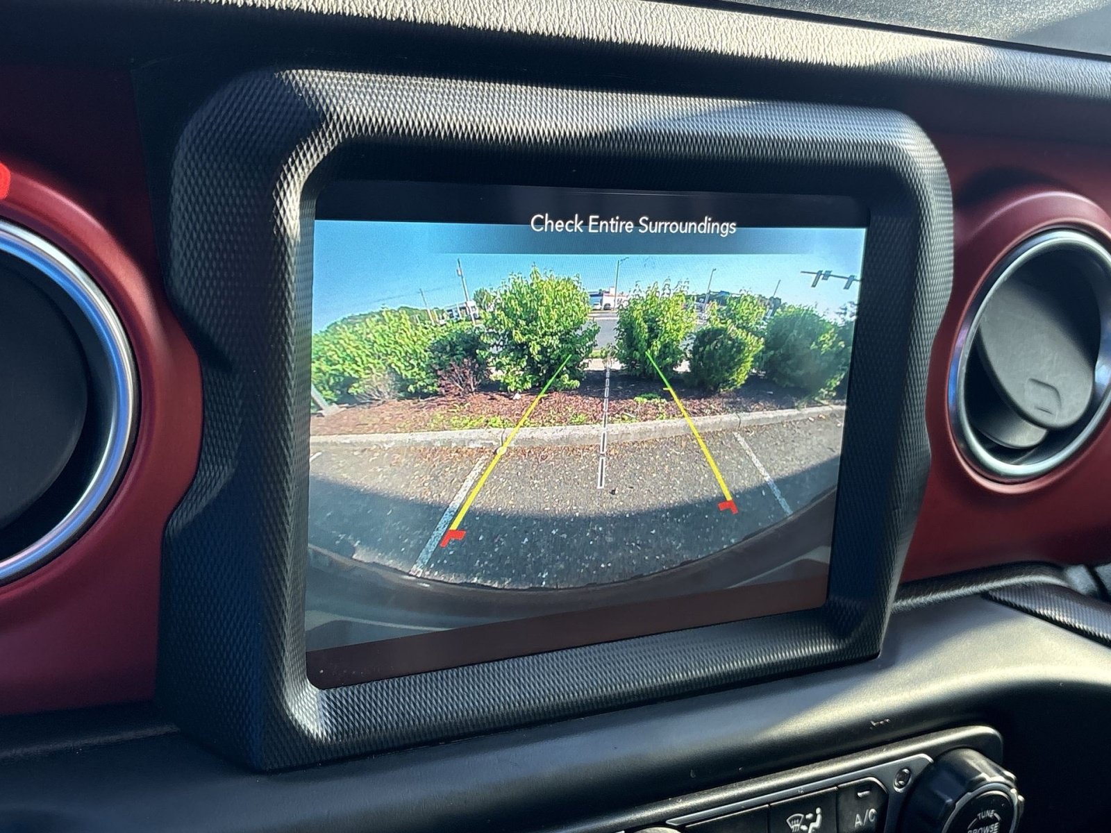 Used 2021 Jeep Wrangler Unlimited Rubicon AWD/4WD image 19