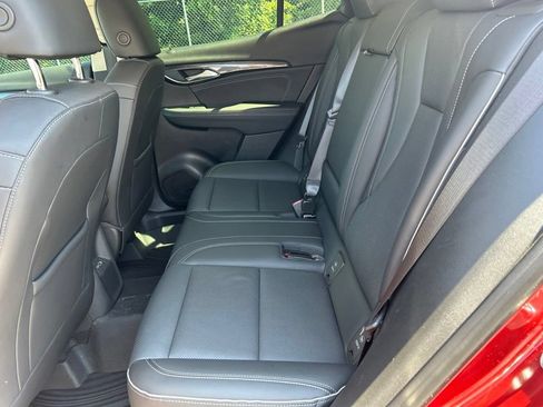 Used 2023 Buick Envision Essence FWD image 20