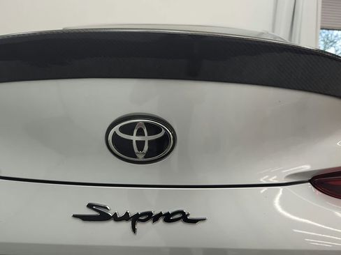 Used 2020 Toyota Supra Premium w/ Driver Assist Package image 10