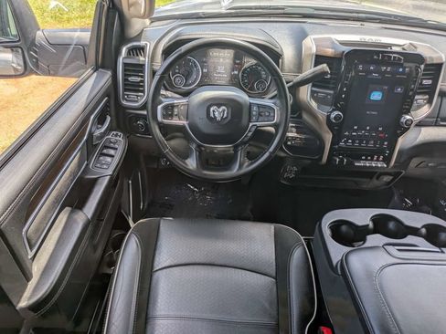 Used 2024 RAM 2500 Laramie w/ Safety Group AWD/4WD image 16