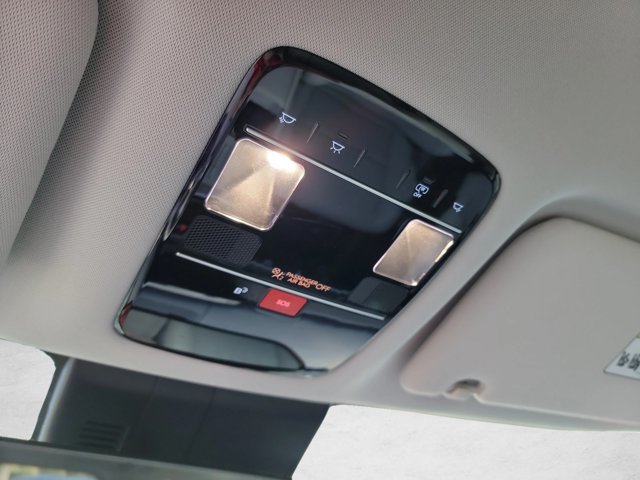 Used 2026 Hyundai Santa Fe SEL FWD image 16