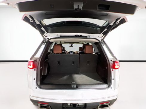 Used 2018 Chevrolet Traverse High Country image 20