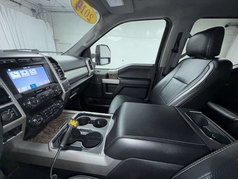 Used 2019 Ford F350 Lariat AWD/4WD image 22