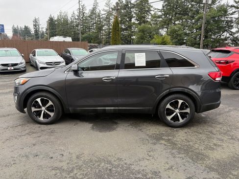 Used 2016 Kia Sorento EX w/ EX Touring Package image 4