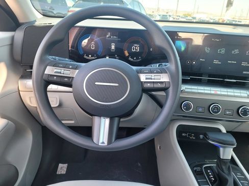 New 2026 Hyundai Kona SE FWD image 13