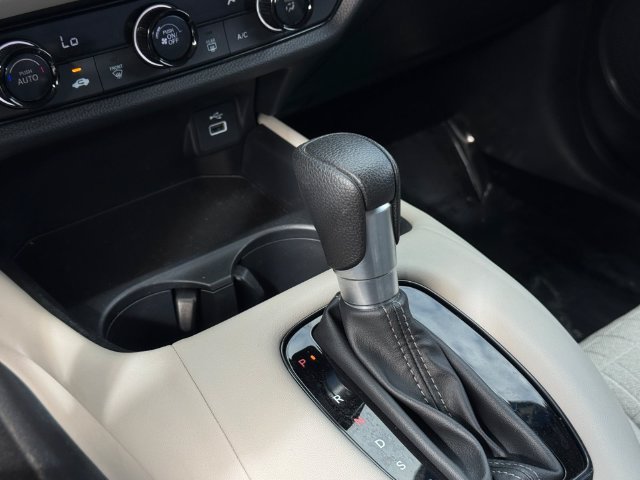 Certified 2024 Honda HR-V LX image 18
