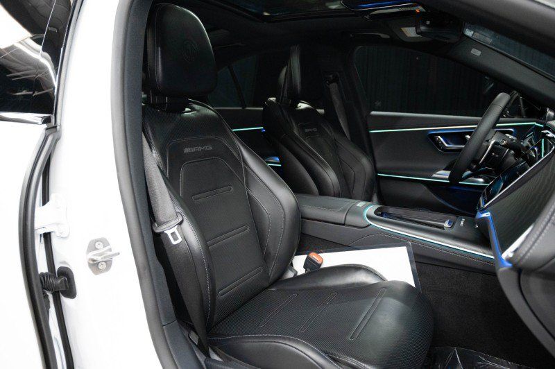 New 2027 Mercedes-Benz E 53 AMG e 4MATIC Sedan image 13
