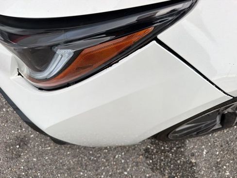 Used 2020 Toyota Corolla SE w/ SE Premium Package FWD image 10