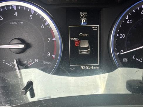 Used 2016 Toyota Highlander Limited FWD image 5