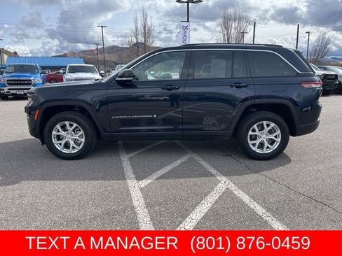 Used 2024 Jeep Grand Cherokee Limited AWD/4WD image 7