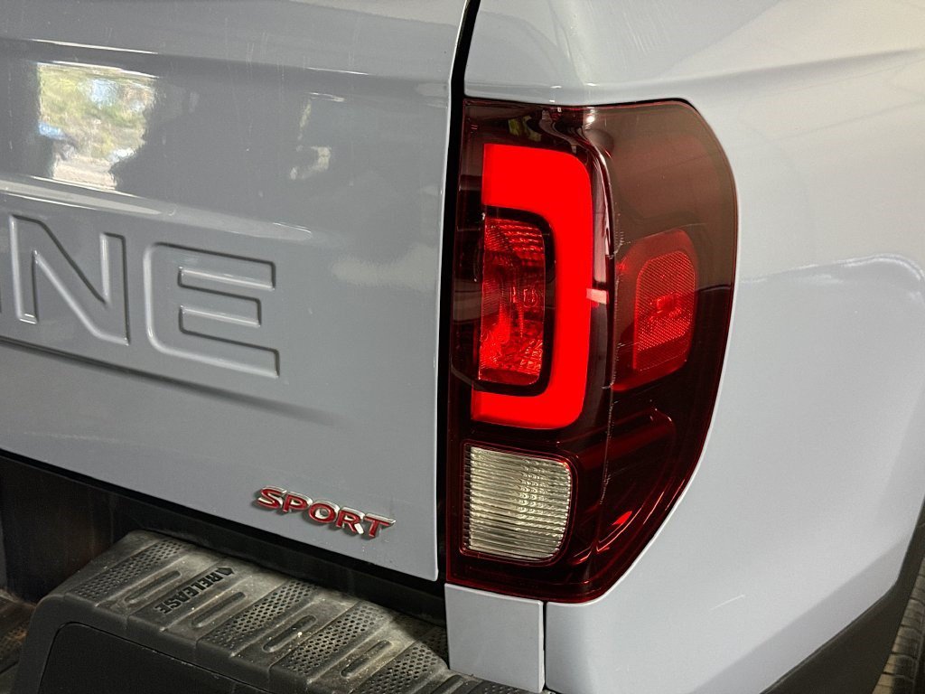 Used 2024 Honda Ridgeline Sport image 33