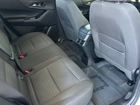 Used 2026 Chevrolet Equinox LT FWD image 19