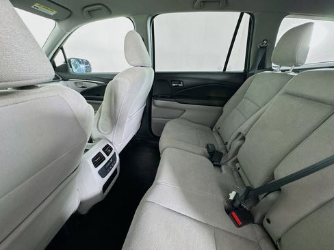 Used 2019 Honda Pilot EX image 24