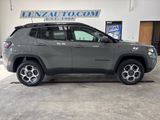 Used 2022 Jeep Compass Trailhawk w/ Trailhawk Elite Group image 2