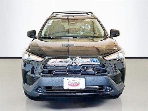 New 2026 Toyota Corolla Cross LE image 2