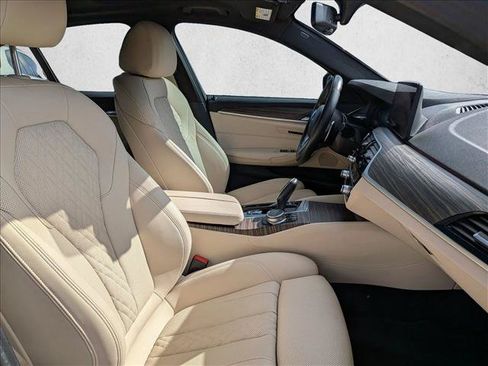Used 2023 BMW 540i w/ M Sport Package RWD image 22