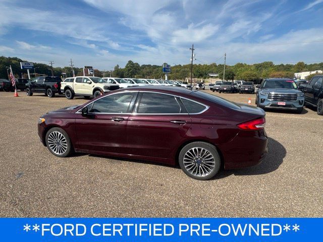Used 2017 Ford Fusion SE w/ Fusion SE Technology Package FWD image 9