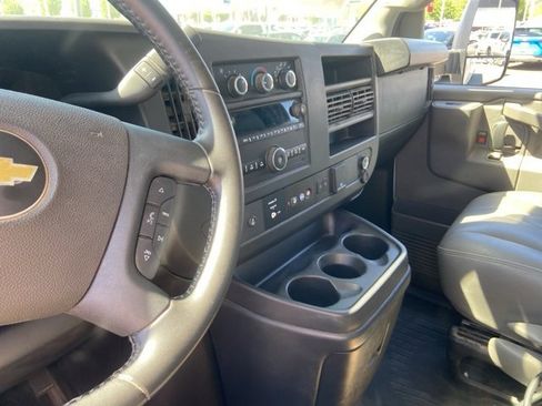 Used 2021 Chevrolet Express 3500 w/ Power Convenience Package image 17