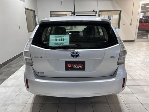 Used 2012 Toyota Prius V Two image 3