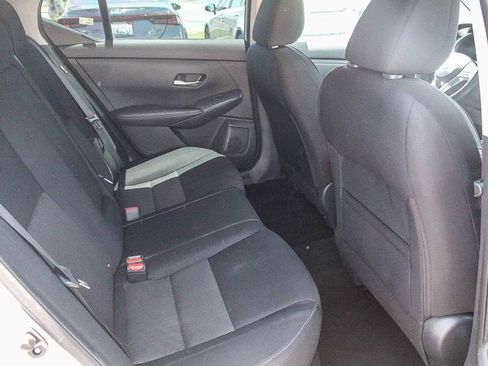 Used 2022 Nissan Sentra SV FWD image 18