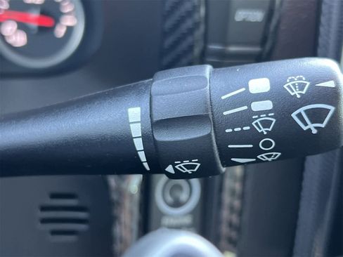 Used 2010 Chevrolet Corvette Convertible w/ Preferred Equipment Group image 27