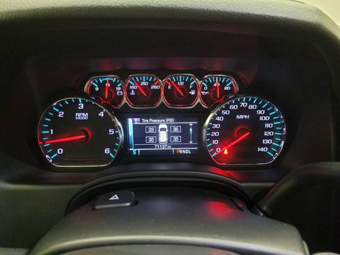 Used 2019 Chevrolet Tahoe LS RWD image 23