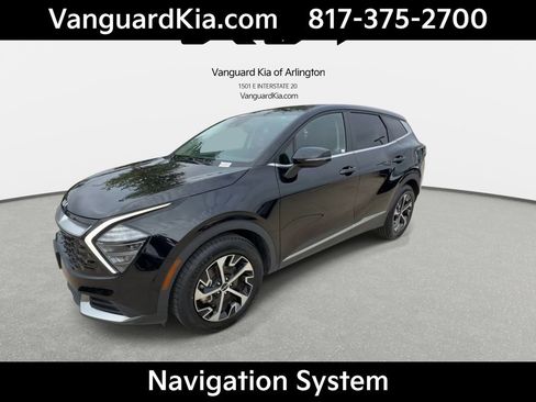 Certified 2025 Kia Sportage EX FWD image 4