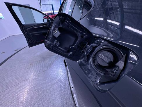 Used 2025 Toyota Camry LE w/ Convenience Package FWD image 40