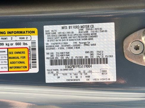 Used 2025 Ford Mustang GT Premium image 41