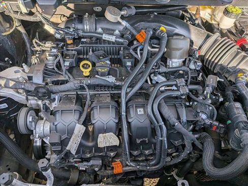 Used 2023 Ford Edge SEL image 21