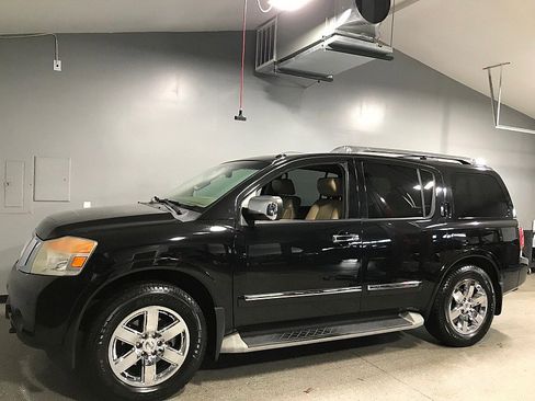 Used 2013 Nissan Armada Platinum image 7