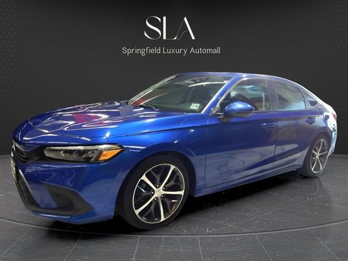 Used 2022 Honda Civic Touring image 5