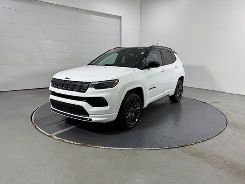 Used 2022 Jeep Compass High Altitude image 25