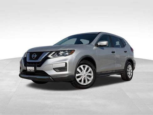 Used 2017 Nissan Rogue S image 7