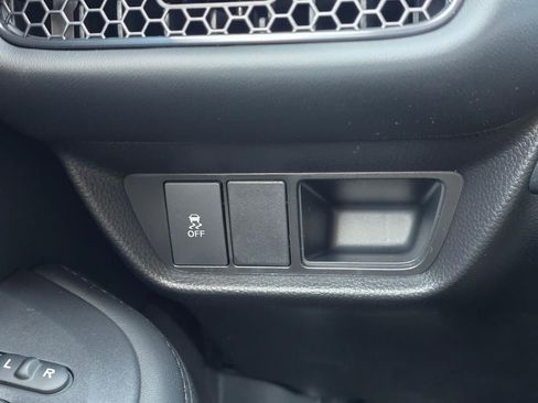 New 2026 Honda HR-V LX image 23