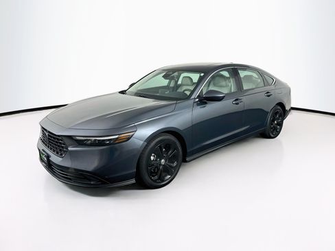 Used 2024 Honda Accord EX image 3