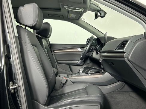 Used 2021 Audi Q5 2.0T Premium w/ Convenience Package image 10
