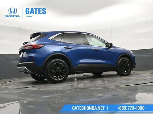 Used 2023 Ford Escape Active AWD/4WD image 35