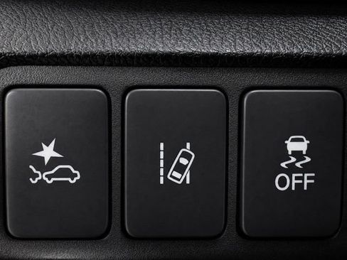 Used 2025 Mitsubishi Eclipse Cross AWD image 36