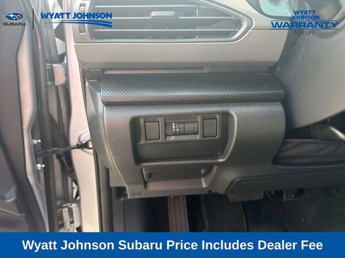 Used 2024 Subaru Crosstrek 2.0i Premium AWD/4WD image 21
