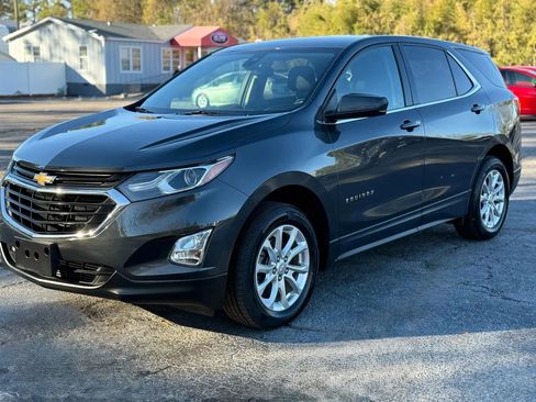 Used 2020 Chevrolet Equinox LT AWD/4WD image 9