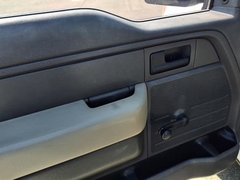 Used 2010 Ford F150 XL image 8