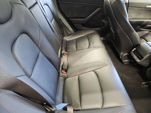 Used 2023 Tesla Model 3 Standard Range RWD image 9
