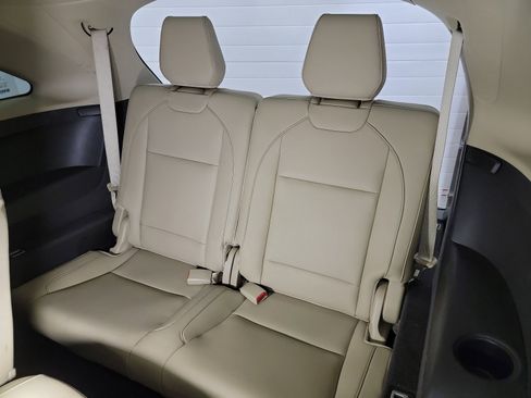 Used 2017 Acura MDX SH-AWD w/ Advance Package image 34