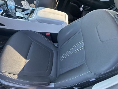 Certified 2024 Hyundai Tucson SEL FWD image 6