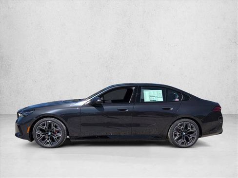 New 2026 BMW i5 eDrive40 w/ M Sport Package image 5