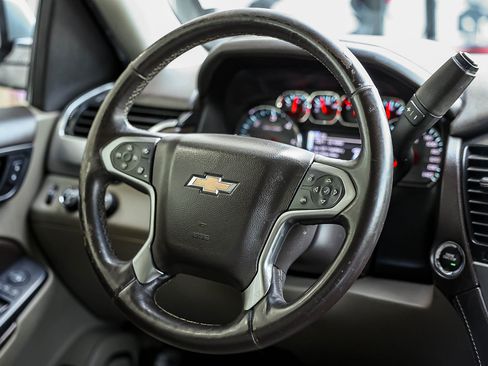 Used 2018 Chevrolet Tahoe LT image 19