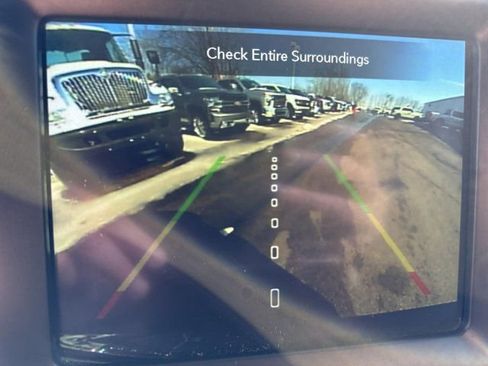 Used 2023 Jeep Renegade Altitude image 22