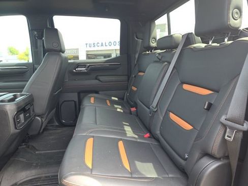 Used 2023 GMC Sierra 1500 AT4 w/ AT4 Premium Package image 10